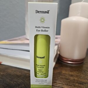 Dermasil Multi-Vitamin Eye Roller